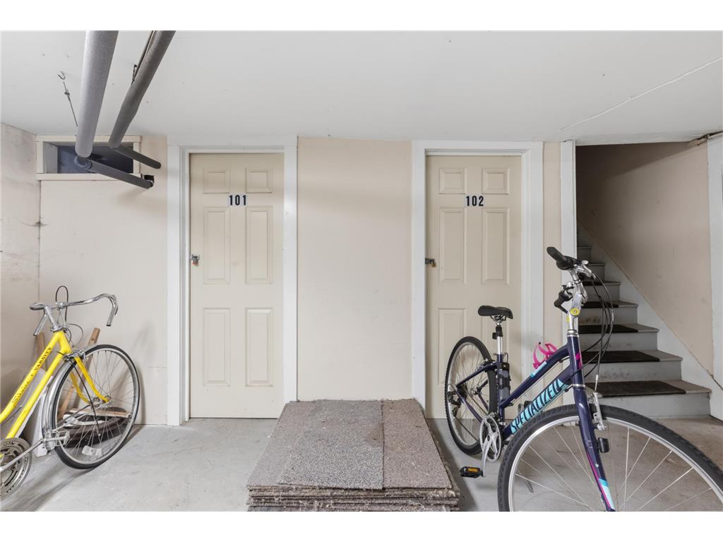 3035 Bryant Avenue S Minneapolis MN 55408 7098889 image9