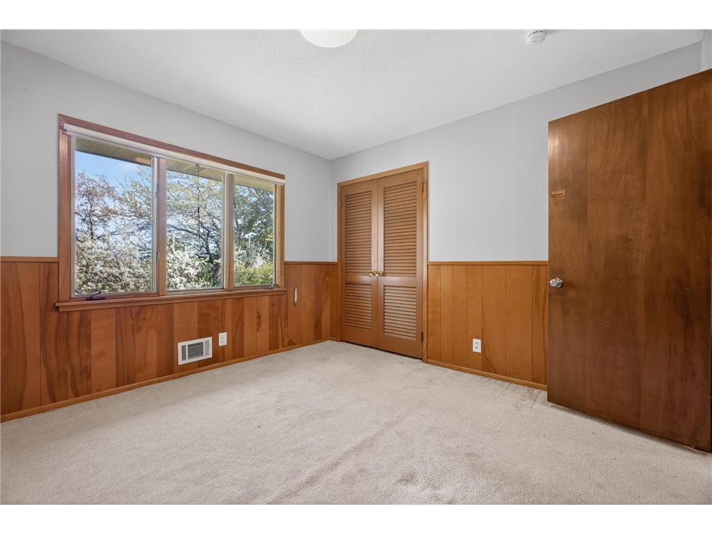 3035 Croft Drive Saint Anthony MN 55418 7075520 image16