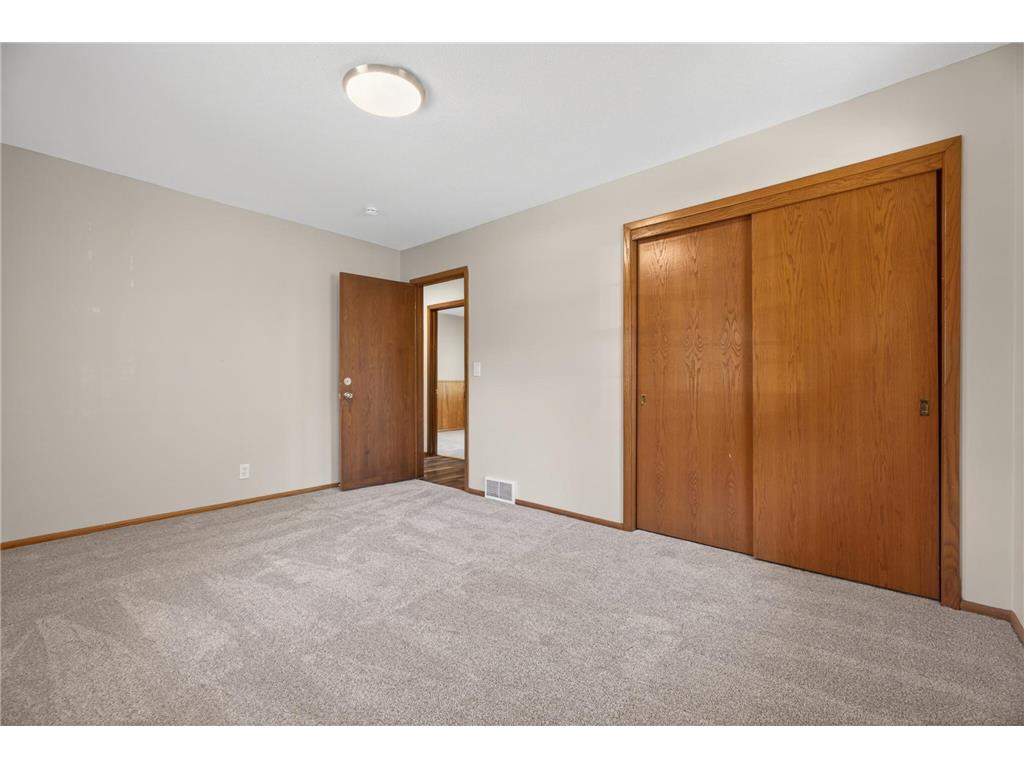 3035 Croft Drive Saint Anthony MN 55418 7075520 image20