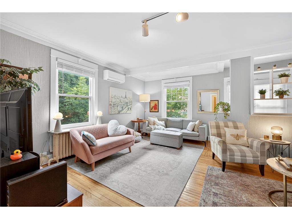3035 Irving Avenue S Minneapolis MN 55408 7081127 image2
