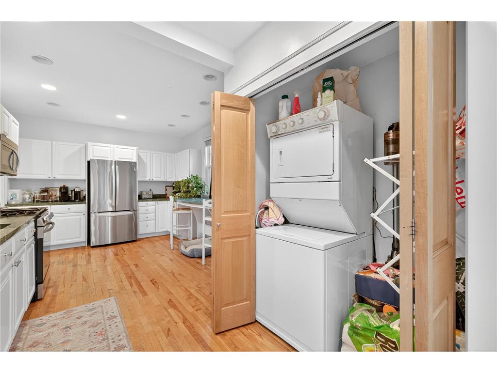 3035 Irving Avenue S Minneapolis MN 55408 7081127 image21