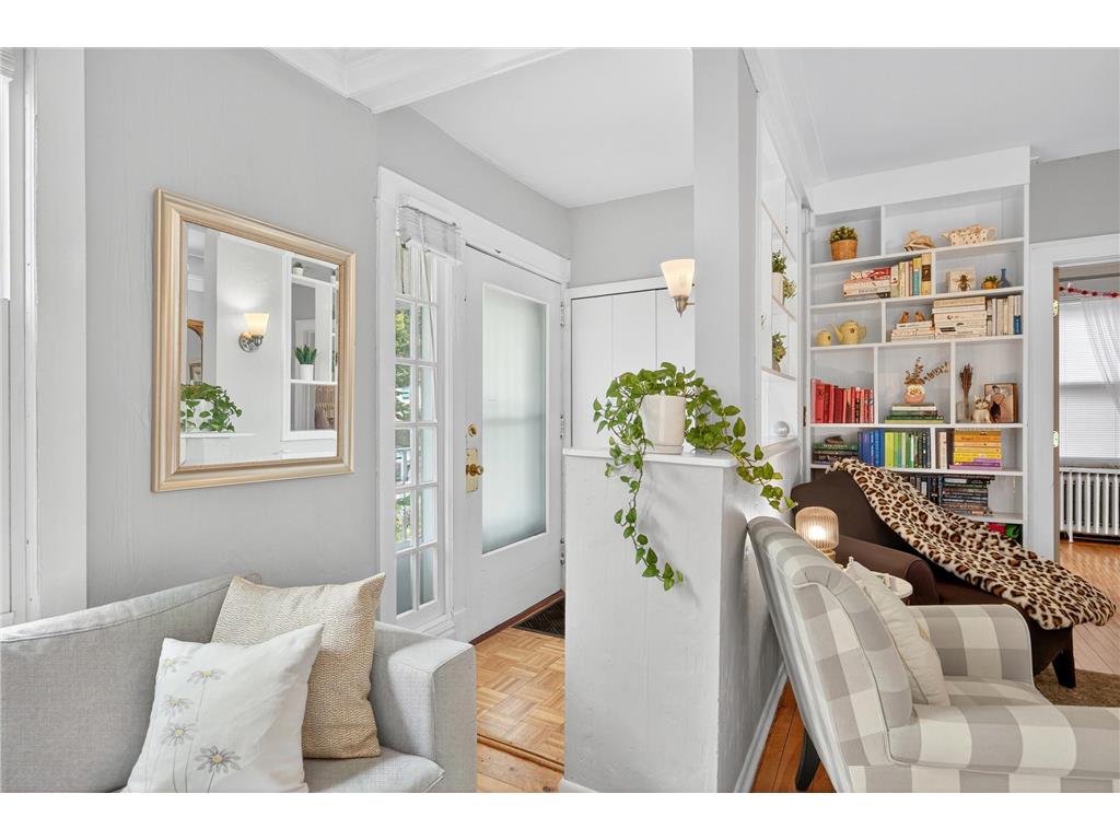 3035 Irving Avenue S Minneapolis MN 55408 7081127 image3