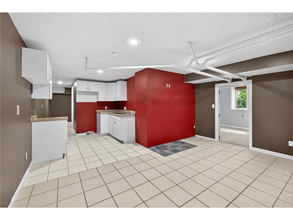 3035 Irving Avenue S Minneapolis MN 55408 7081127 image40