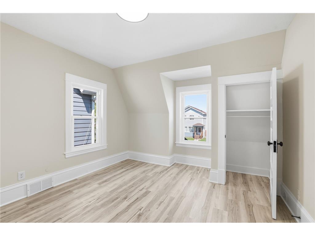 3036 Clinton Avenue Minneapolis MN 55408 7081460 image17