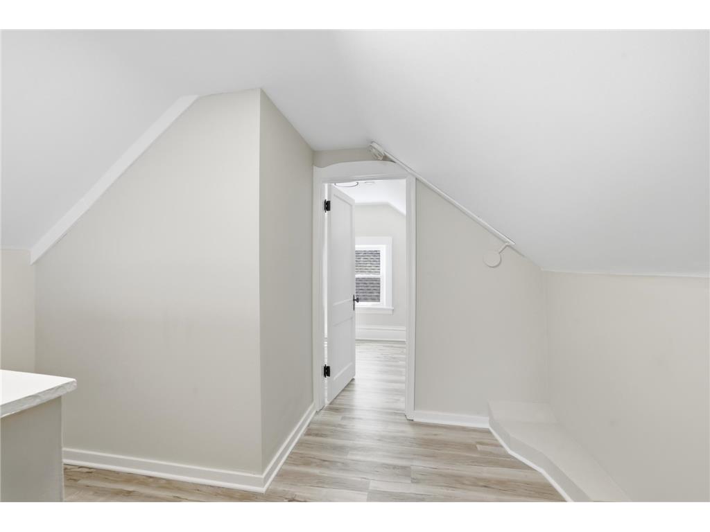 3036 Clinton Avenue Minneapolis MN 55408 7081460 image18