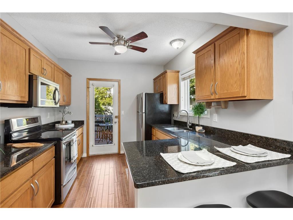 3037 Lake Shore Drive #A Minneapolis MN 55416 6438650 image1