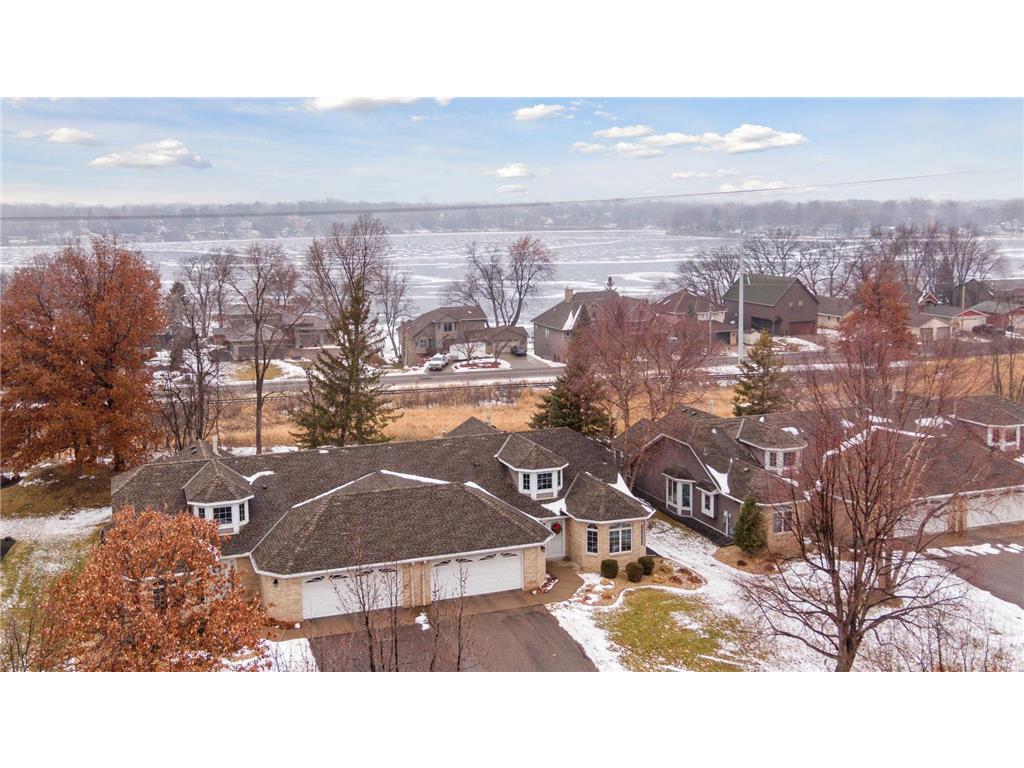 3039 Highpointe Curve Roseville MN 55113 6481511 image1