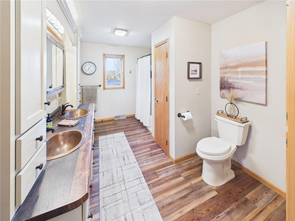 304 12th Avenue SE Melrose MN 56352 7046705 image22