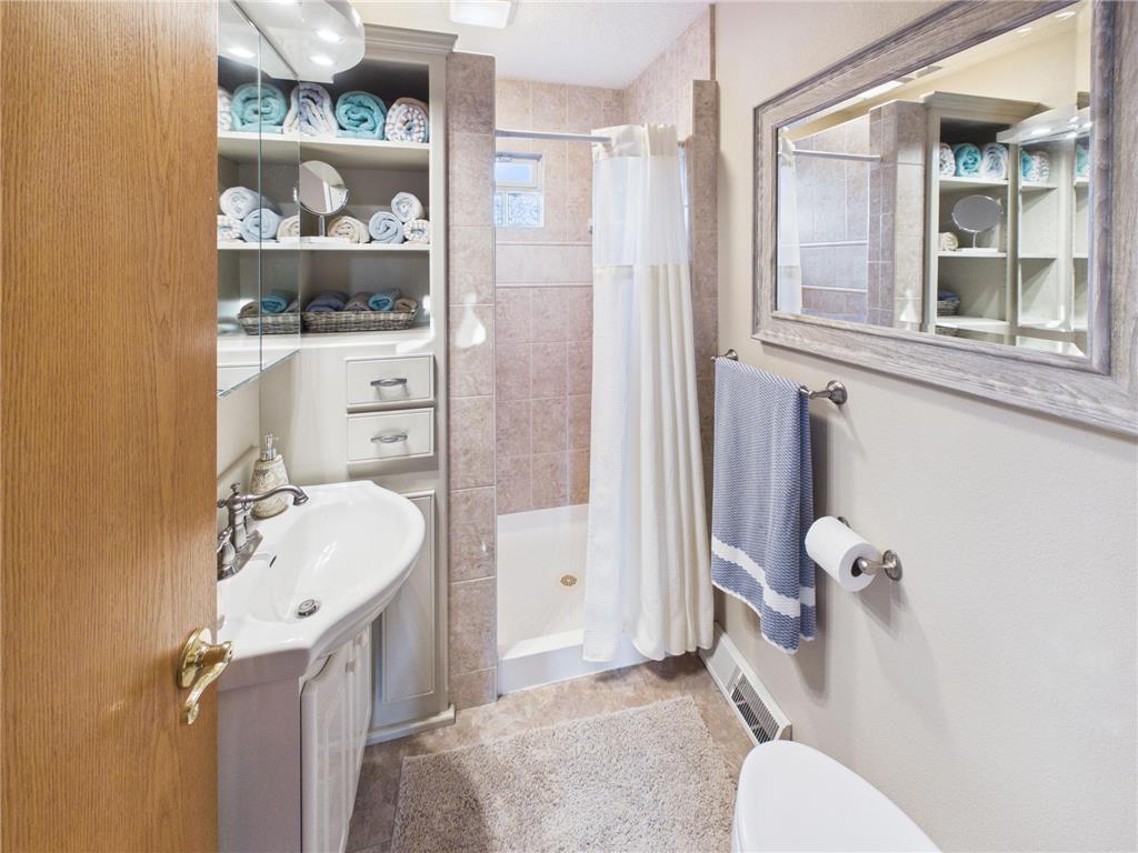 304 12th Avenue SE Melrose MN 56352 7046705 image25