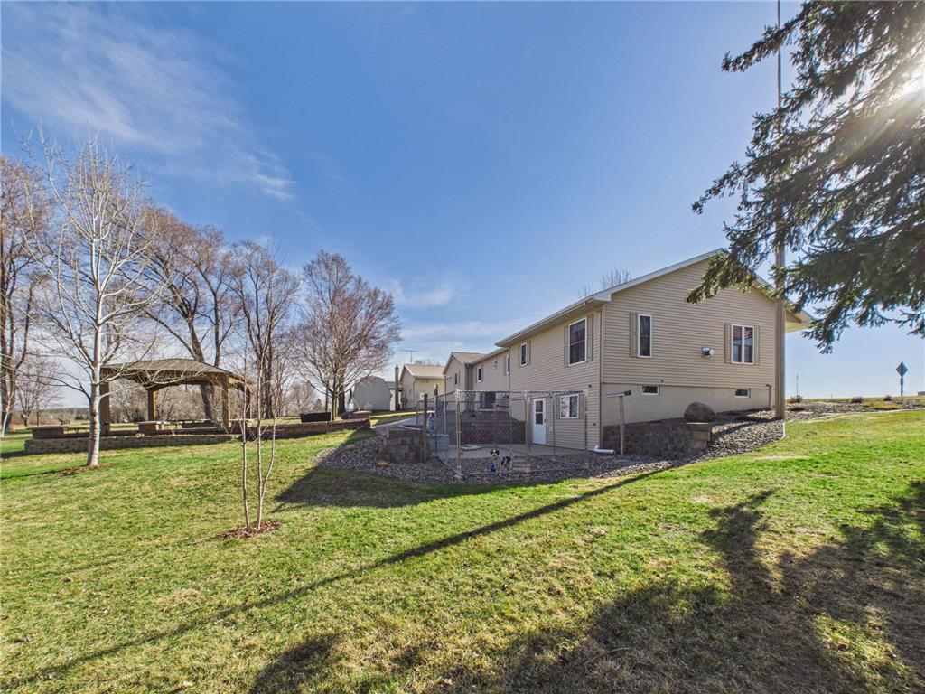 304 12th Avenue SE Melrose MN 56352 7046705 image5