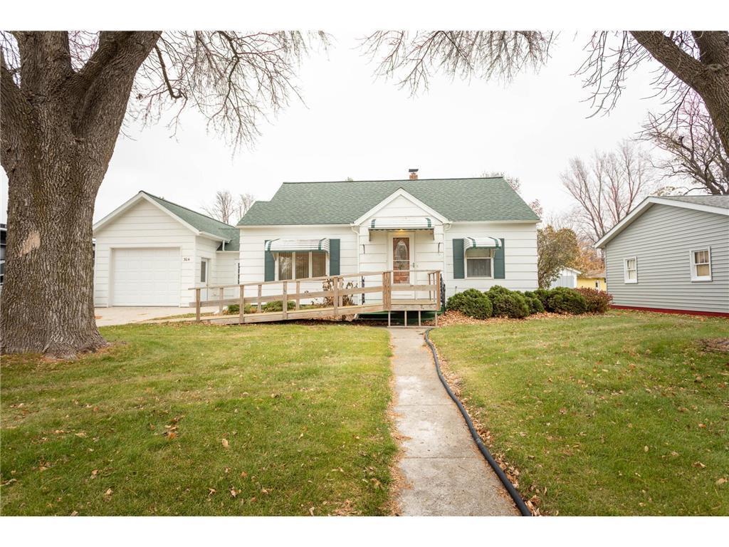 304 1st Street E Chokio MN 56221 6469200 image1