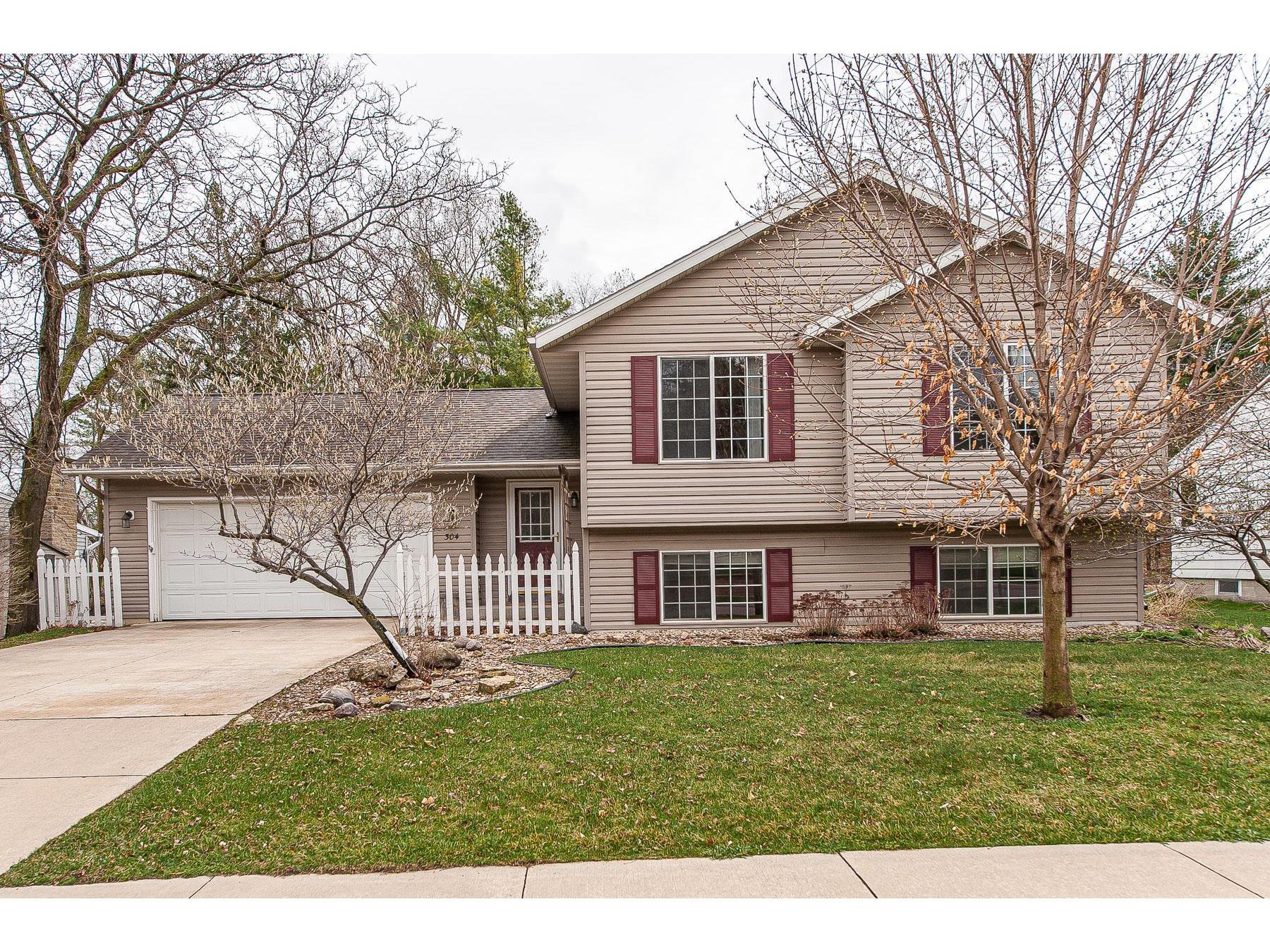 304 23rd Avenue SW, Rochester, MN 55902 MLS 5737206 Edina Realty