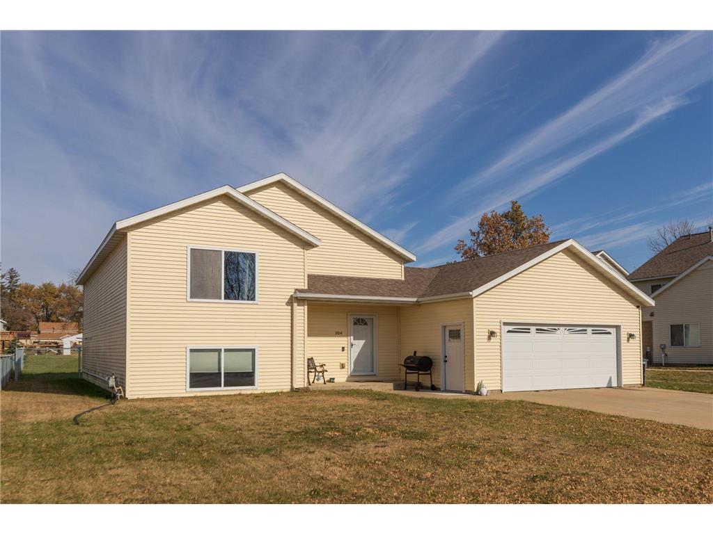 304 4th Street SE Blooming Prairie MN 55917 6614481 image1