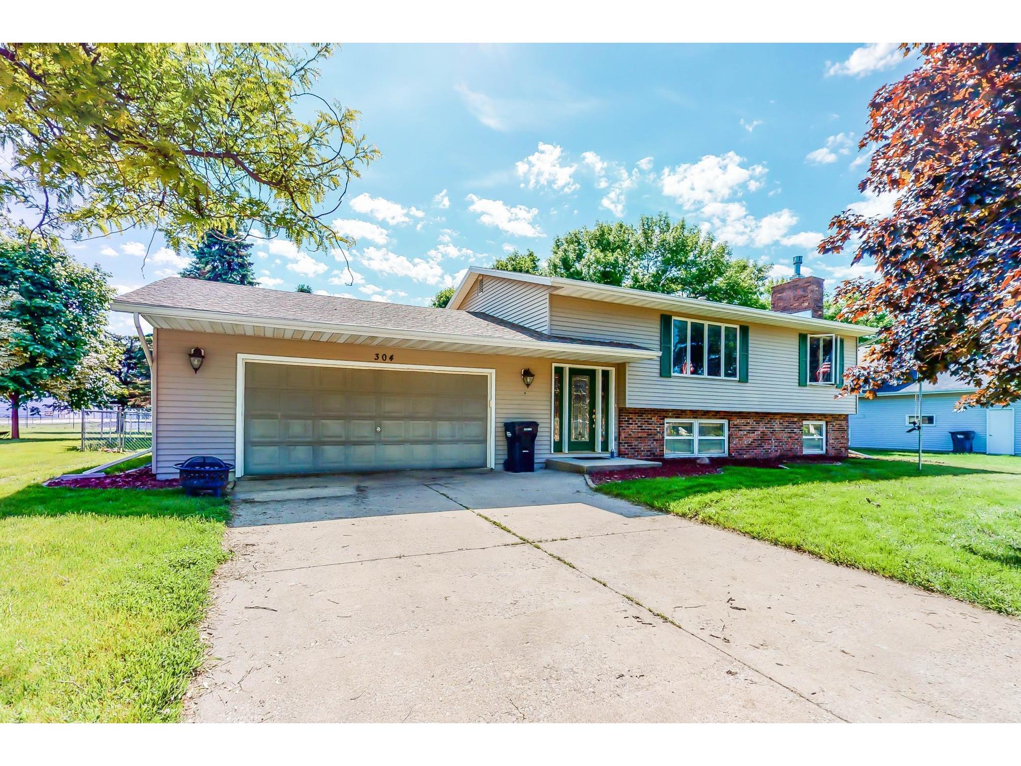 304 5th Street NE, Grand Meadow, MN 55936 MLS 5744310 Edina Realty