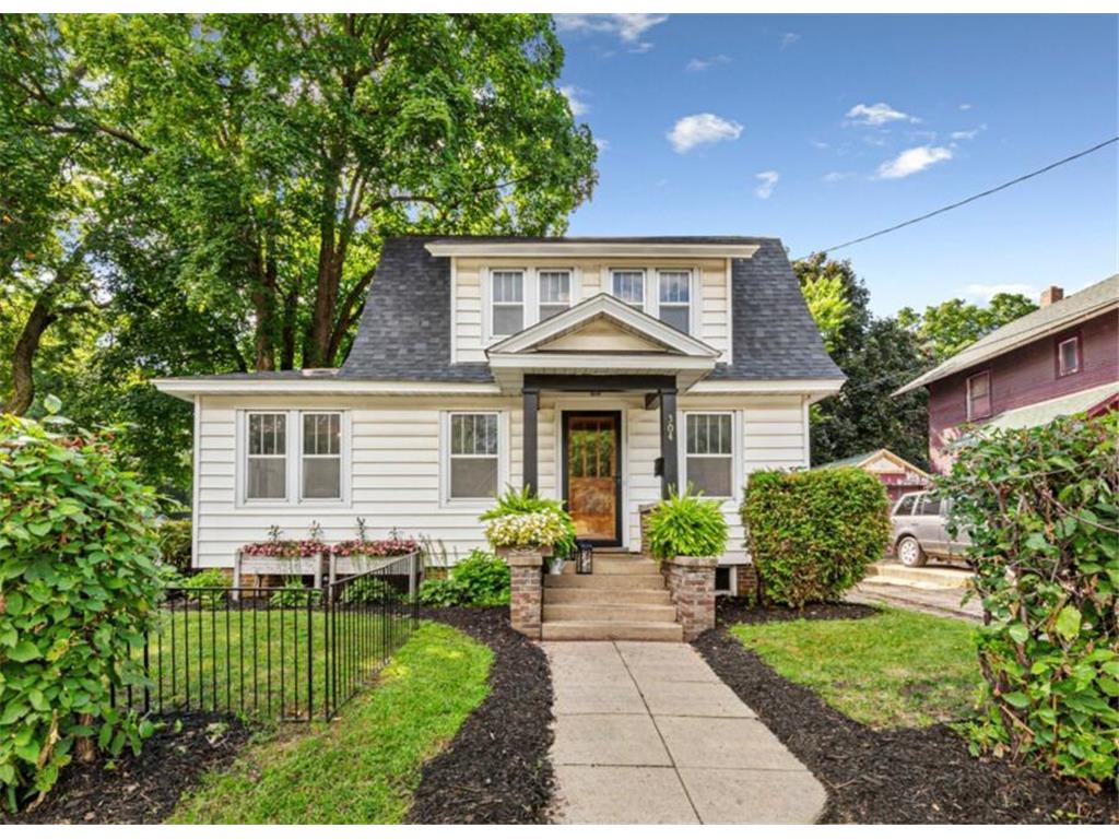 304 6th Avenue NW Faribault MN 55021 6772225 image1