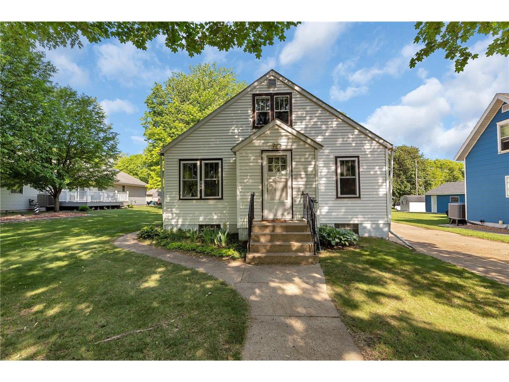 304 7th Street N Kerkhoven MN 56252 6378313 image1