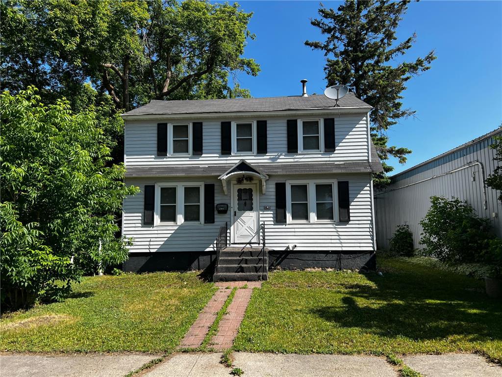 304 8th Street International Falls MN 56649 6394379 image1