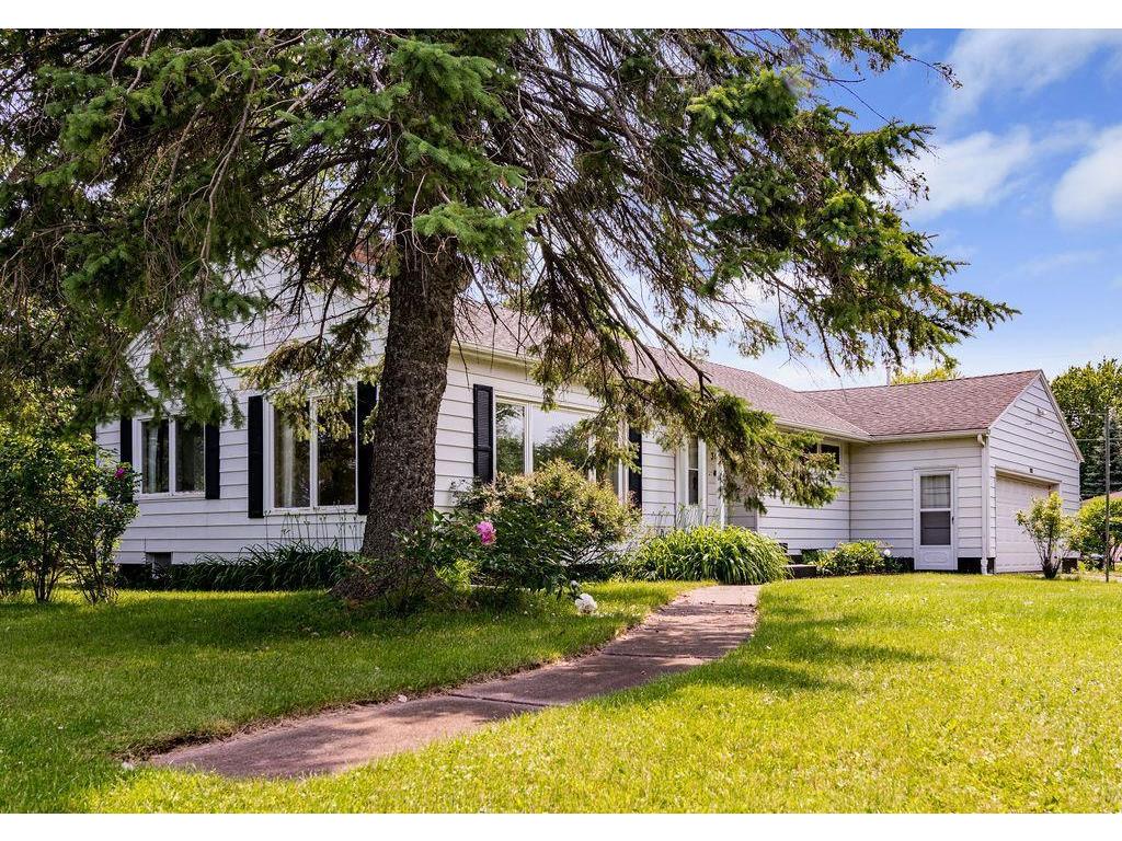 304 9th Avenue E Superior WI 54880 6568201 image1