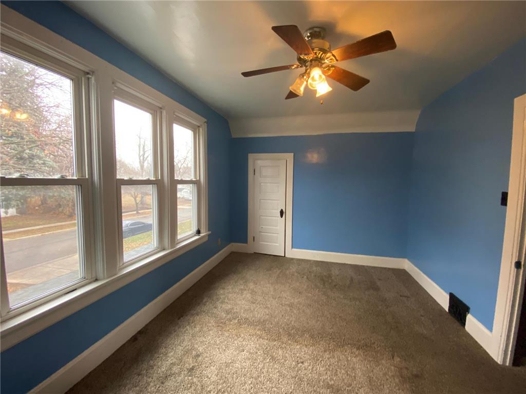 304 E 3rd Street Albert Lea MN 56007 6819920 image17