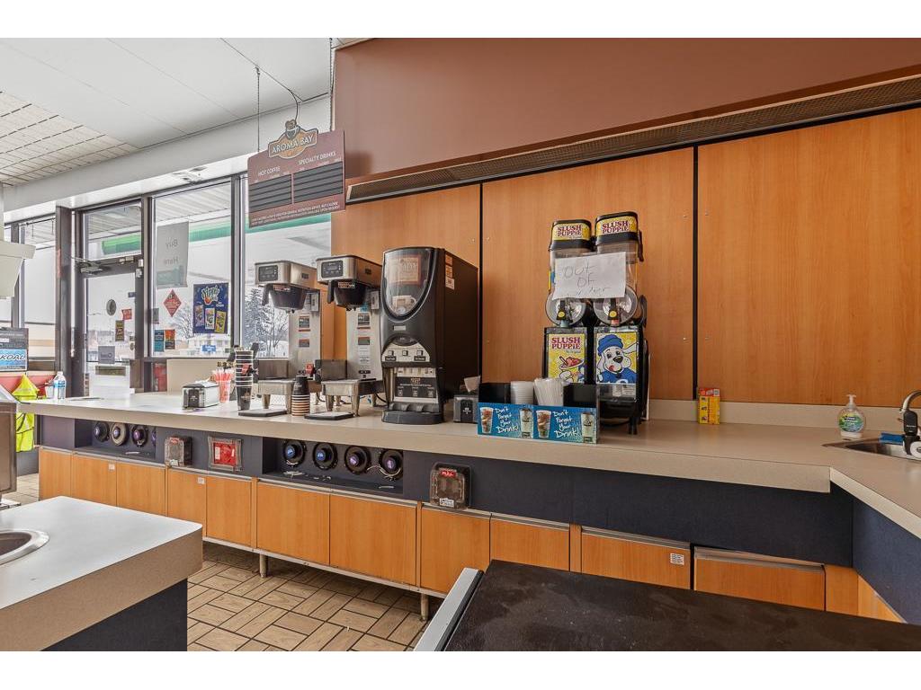 304 E College Drive Marshall MN 56258 6824657 image25