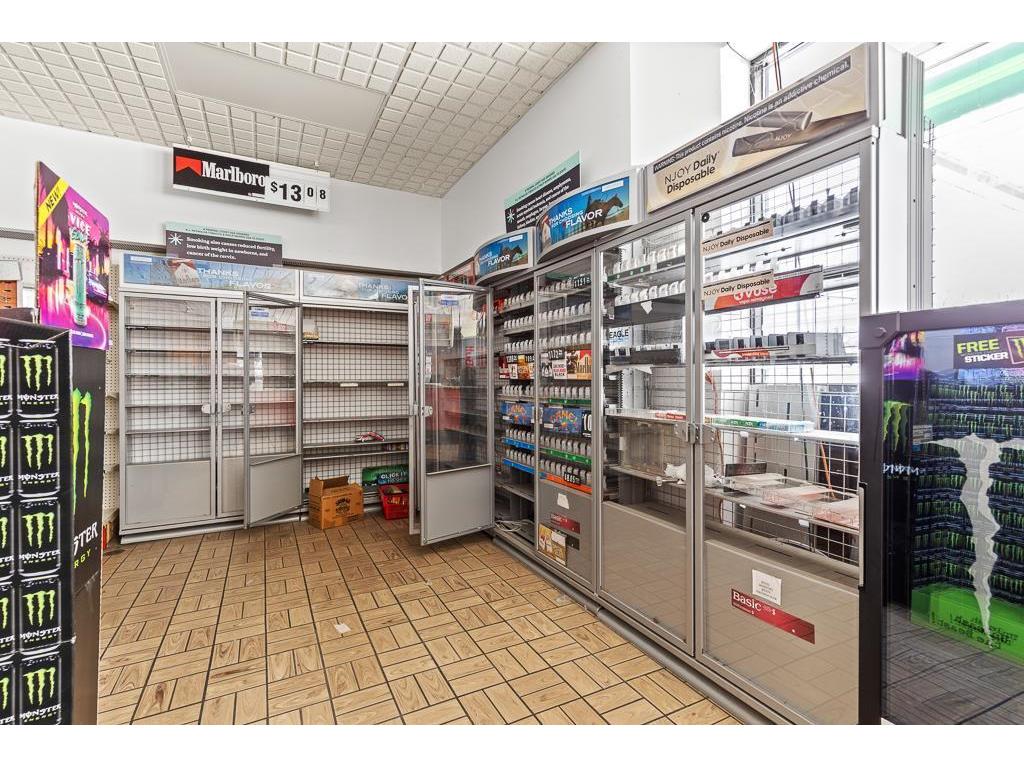 304 E College Drive Marshall MN 56258 6824657 image31