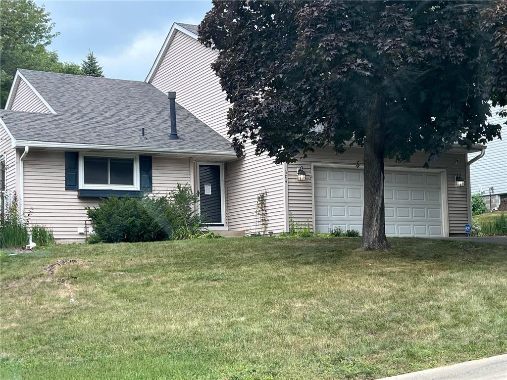 304 Interlachen Road Burnsville MN 55306 6414916 image1