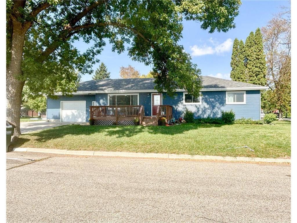 304 Lindstrom Avenue W Grove City MN 56243 6796075 image1