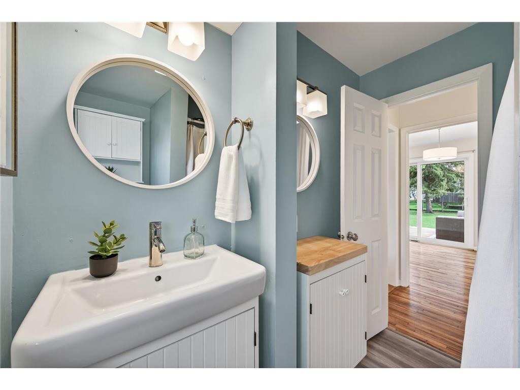 304 Lion Lane Shoreview MN 55126 7063177 image13