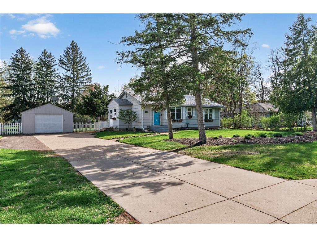 304 Lion Lane Shoreview MN 55126 7063177 image2