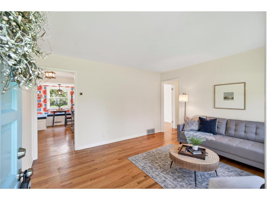 304 Lion Lane Shoreview MN 55126 7063177 image6