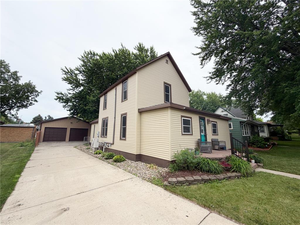 304 Louisiana Avenue Adrian MN 56110 7103490 image1