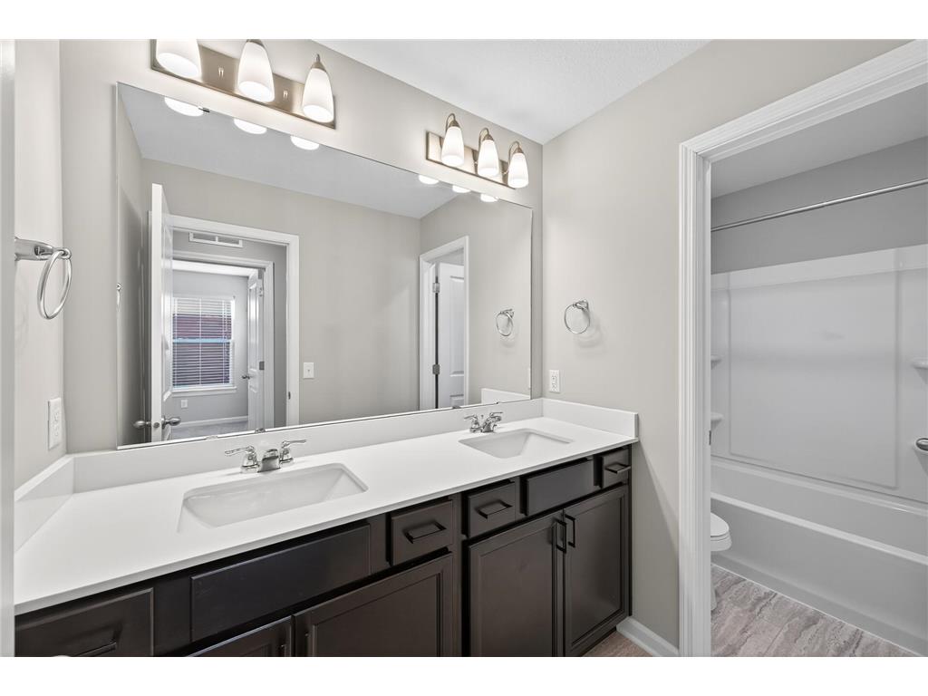 304 Rum River Way Anoka MN 55303 6801908 image25