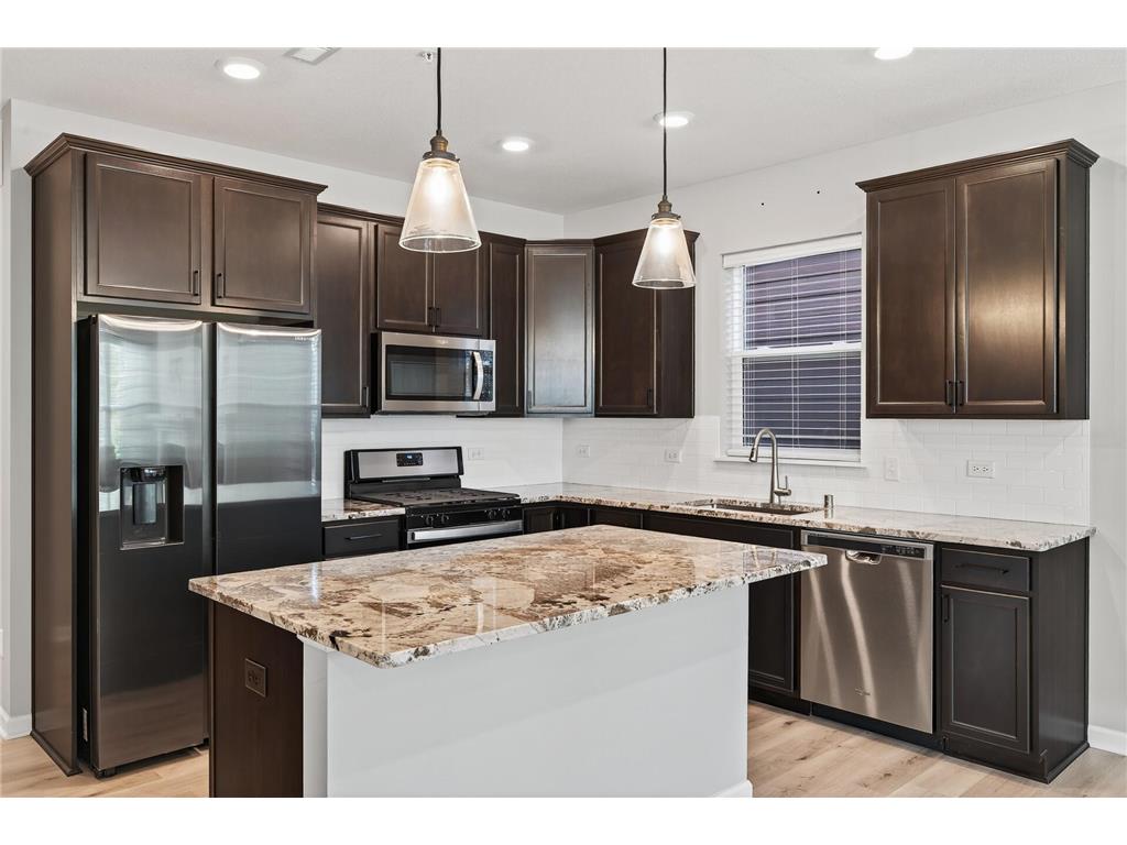 304 Rum River Way Anoka MN 55303 7053218 image8
