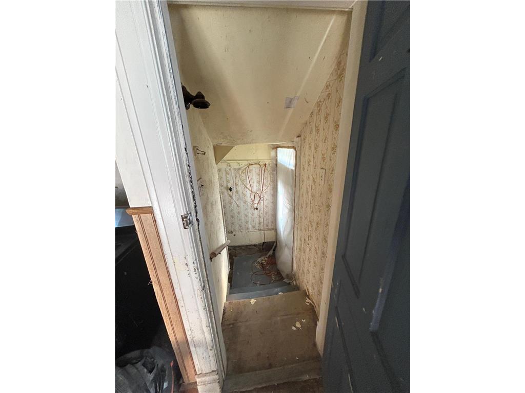 304 S Broadway Alden MN 56009 6785250 image20