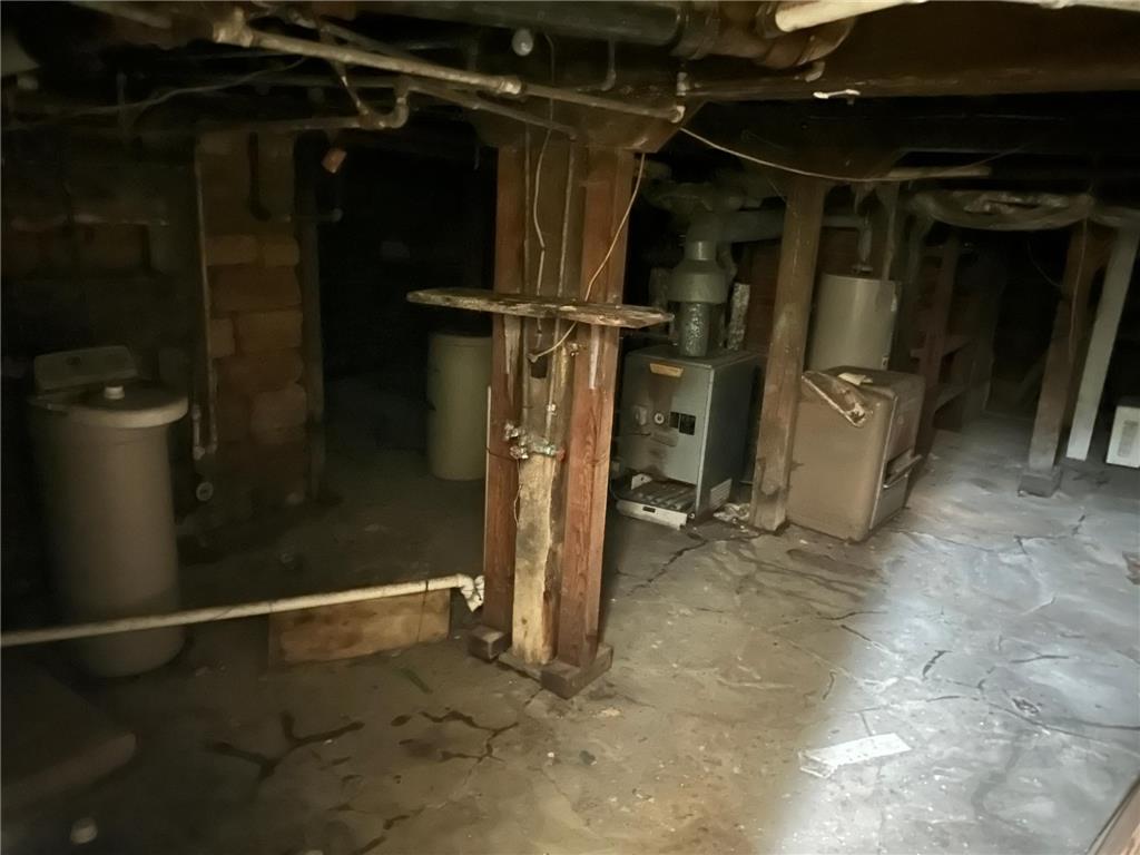 304 S Broadway Alden MN 56009 6785250 image23