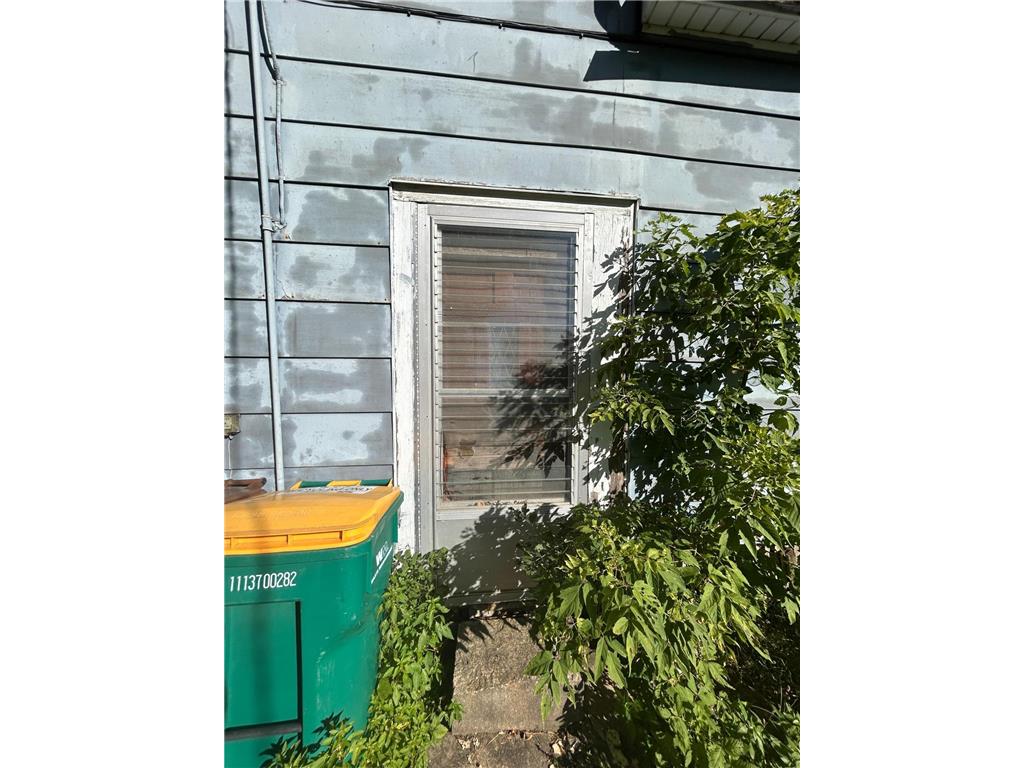 304 S Broadway Alden MN 56009 6785250 image34