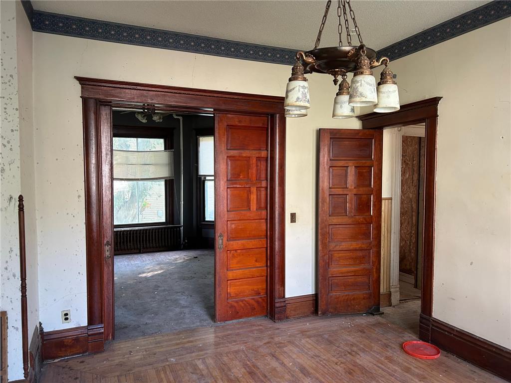 304 S Broadway Alden MN 56009 6785250 image4