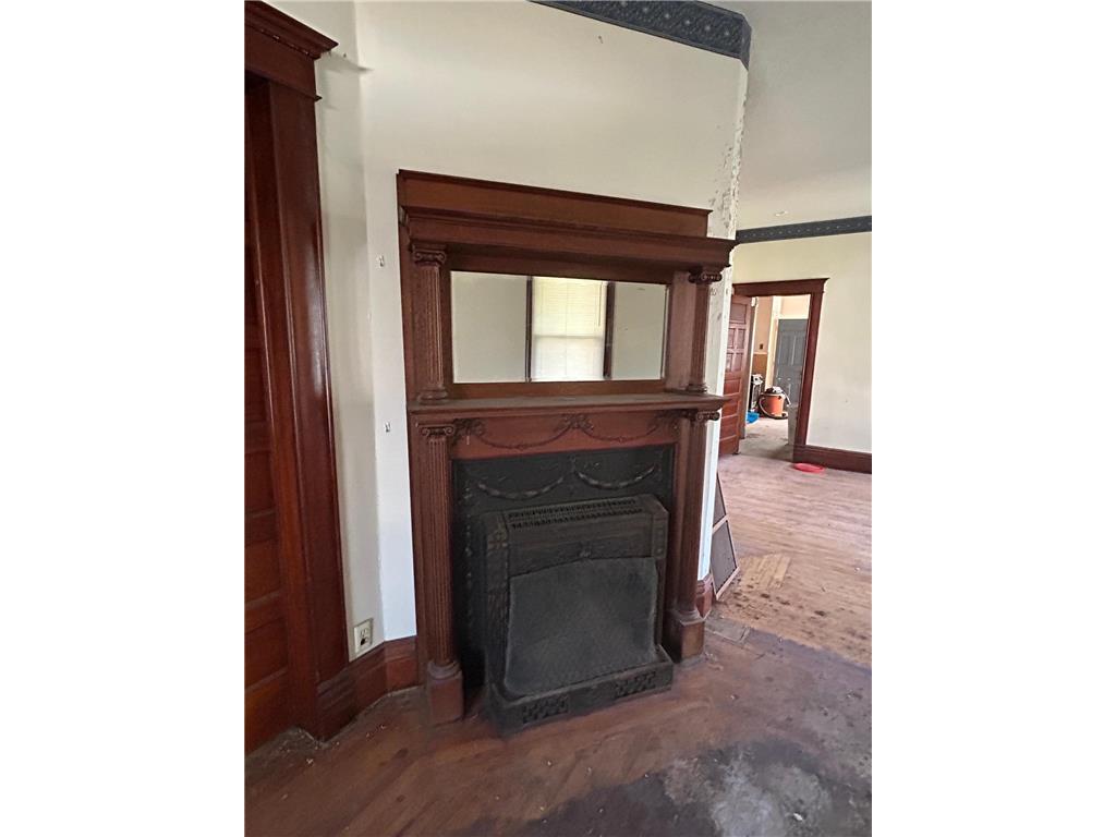 304 S Broadway Alden MN 56009 6785250 image54