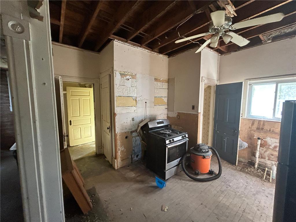 304 S Broadway Alden MN 56009 6785250 image63