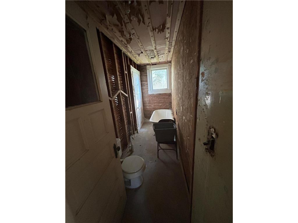 304 S Broadway Alden MN 56009 6785250 image64