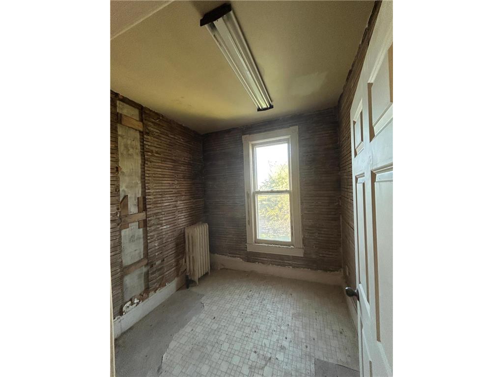 304 S Broadway Alden MN 56009 6785250 image69