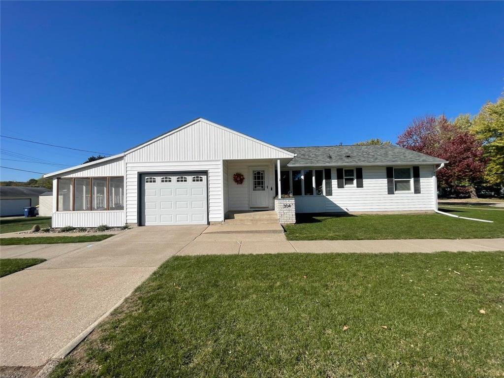 304 S Maple Street La Crescent MN 55947 6447058 image1