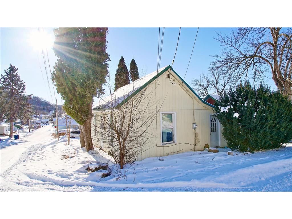 304 Sanderson Street Red Wing MN 55066 7002405 image3