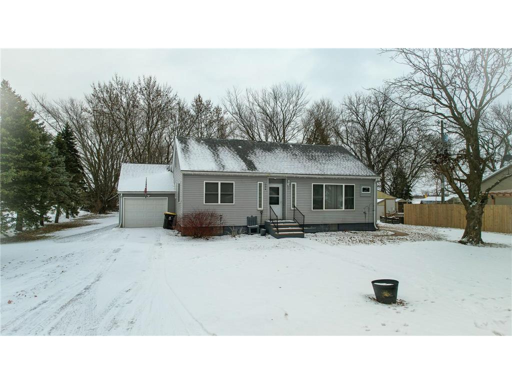 304 Secor Street N Bricelyn MN 56014 7007458 image1