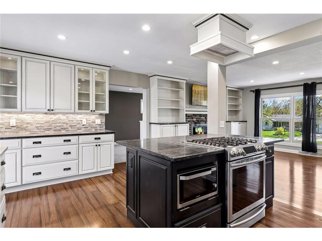 304 Valley High Road Burnsville MN 55337 7043768 image15