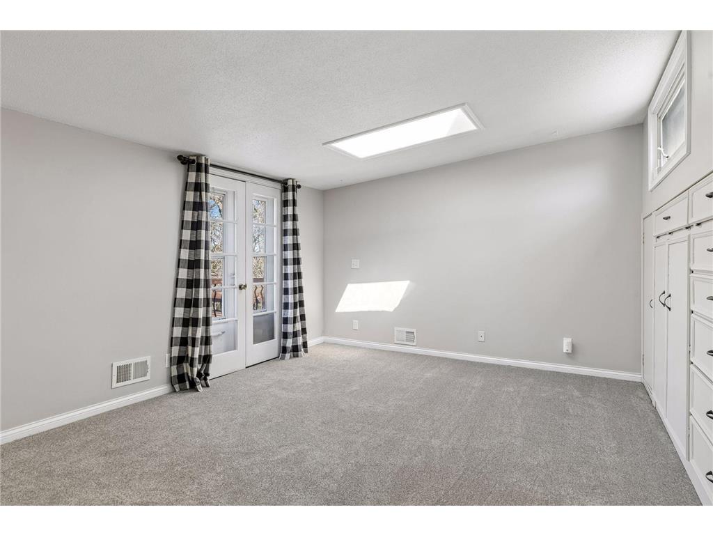304 Valley High Road Burnsville MN 55337 7043768 image22