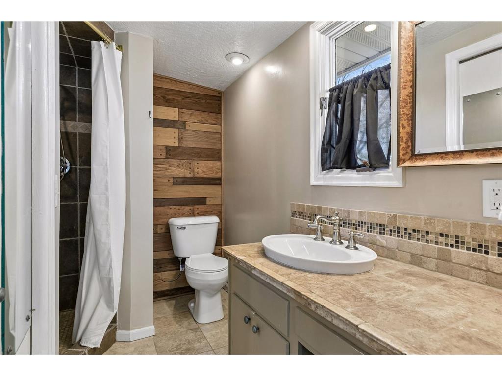 304 Valley High Road Burnsville MN 55337 7043768 image24