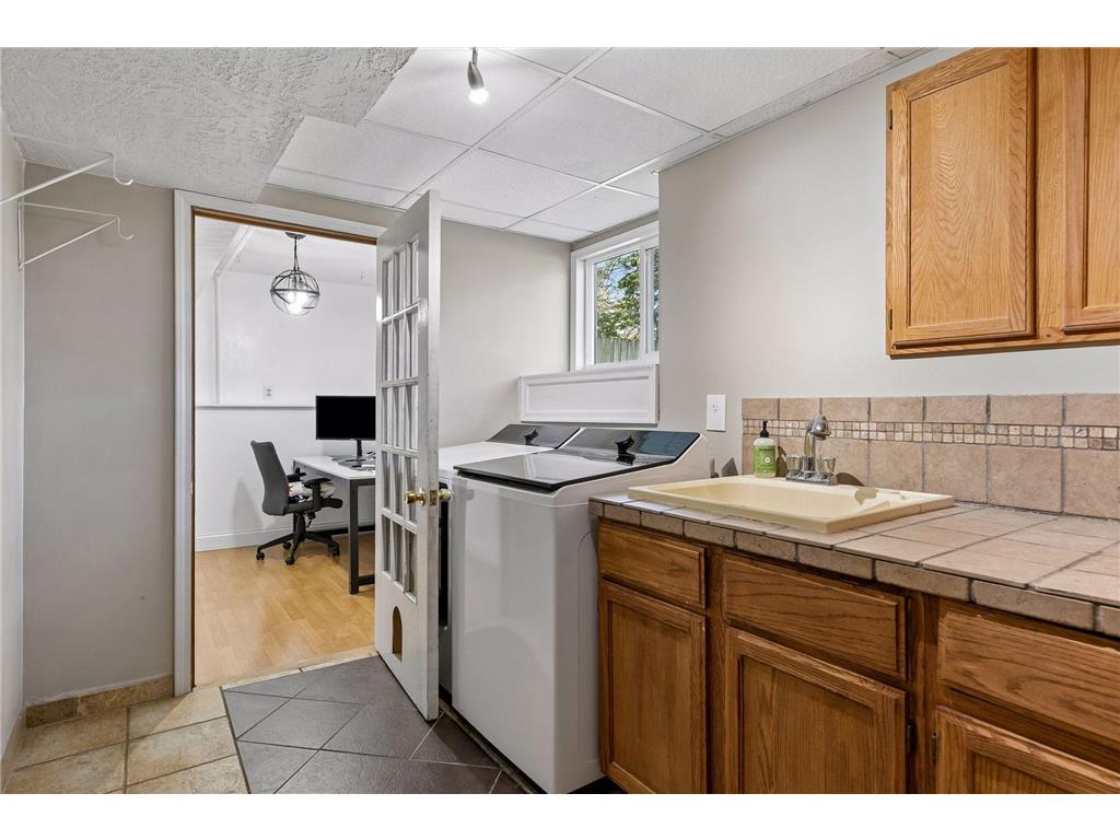 304 Valley High Road Burnsville MN 55337 7043768 image30