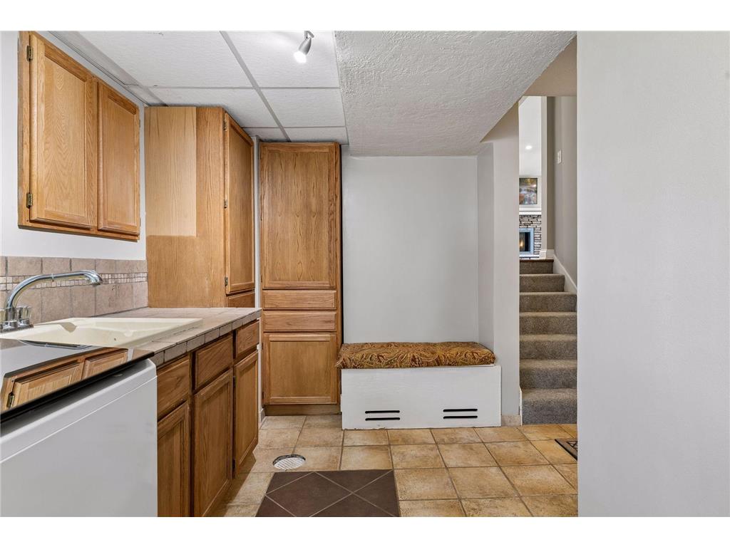 304 Valley High Road Burnsville MN 55337 7043768 image31