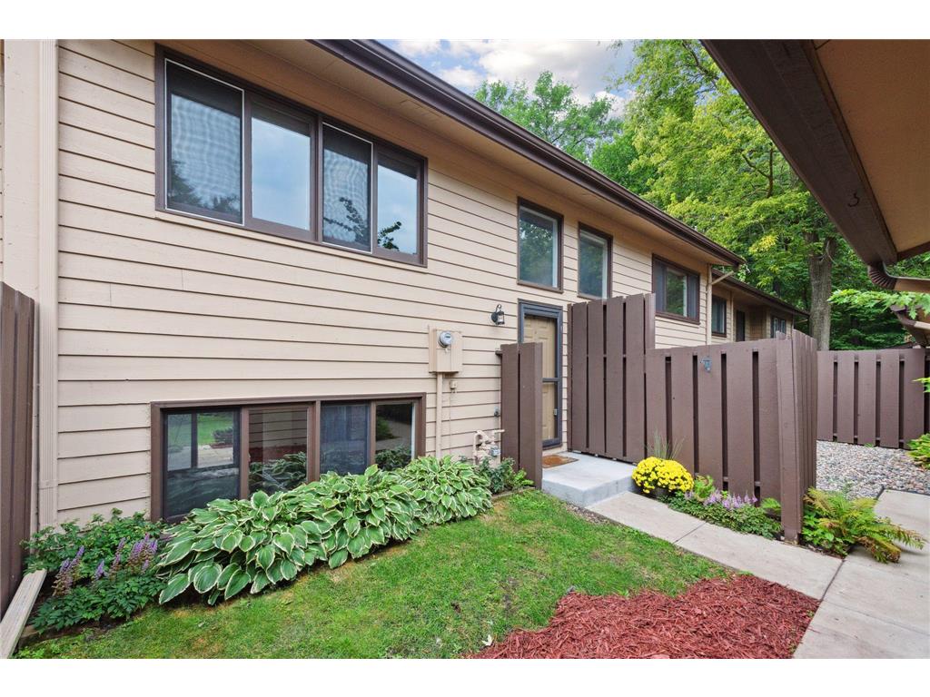 304 W Eagle Lake Drive Maple Grove MN 55369 - Eagle 6411331 image1